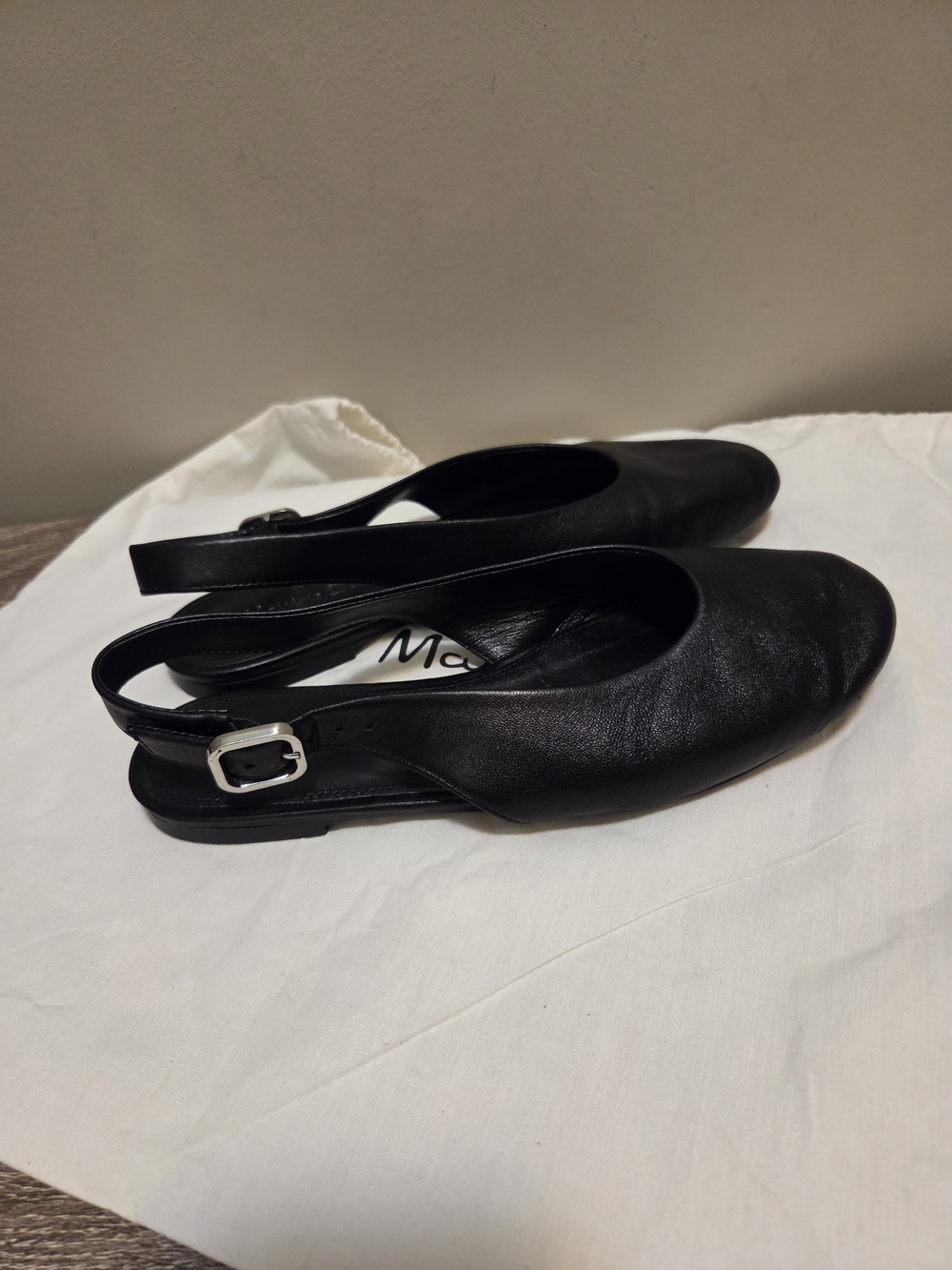 Massimo Dutti Black Leather Slingback Flats - Picture 3 of 4